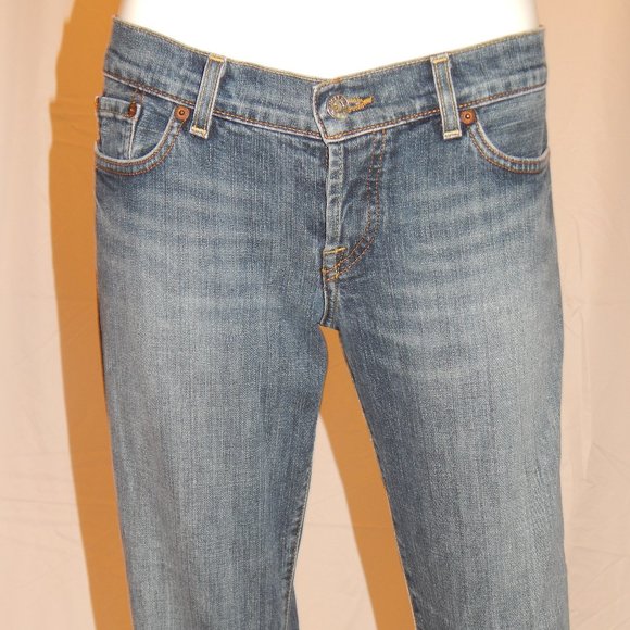 Lucky Jeans - Picture 5 of 14